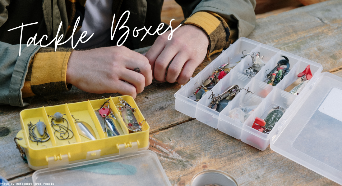 Vintage Metal Fishing Tackle Box - Tackle Bags & Boxes
