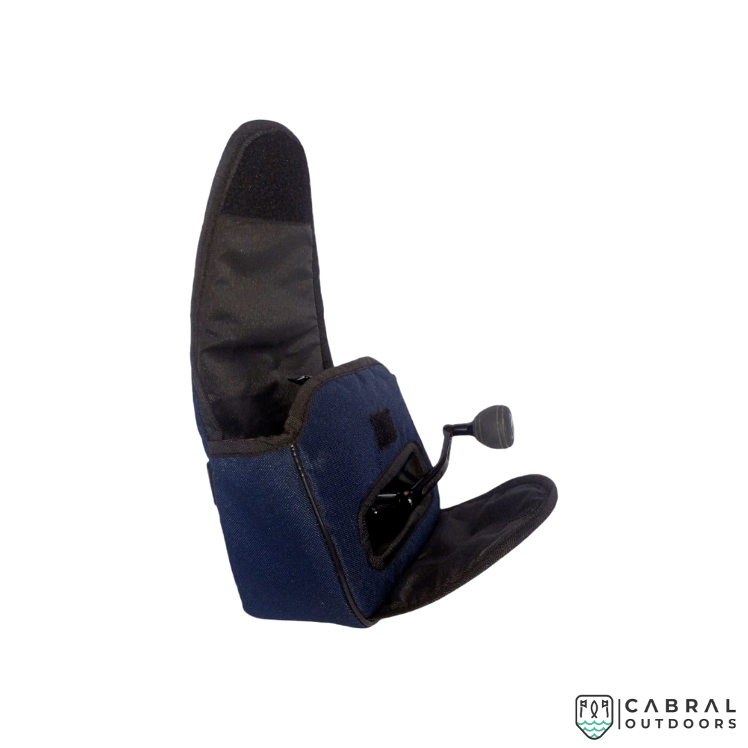 Scaless Premium Reel Pouch With Rod Holder Reel Pouch Scaless Cabral Outdoors